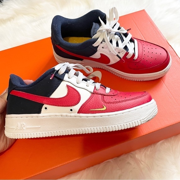 ✨ Nike Air Force 1s Rare Low “4th of July” Red White Blue 07 LV8 Size 4Y - Picture 1 of 12